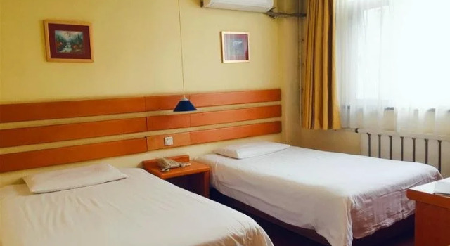 Home Inn (East Changying Road)