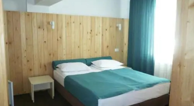 Hotel COTA O MIE, Varaa Hotelli Hotellit Carpathians - Romania uima-altaalla, Uima-allas