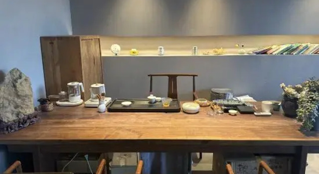 Tunxi Old Street in Mount Huangshan · Up Street Designer Homestay