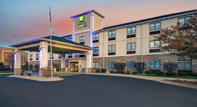 Holiday Inn Express Marshall by IHG, Prenota Hotel Marshall Michigan
