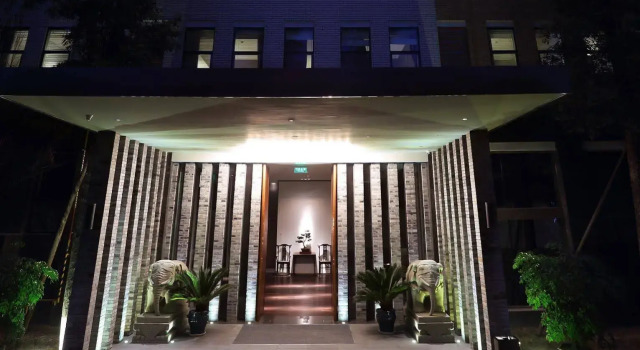 the Hidden Place Hotel