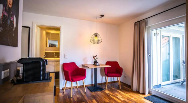 Номер Deluxe MINAROSO appartements am badeparadies