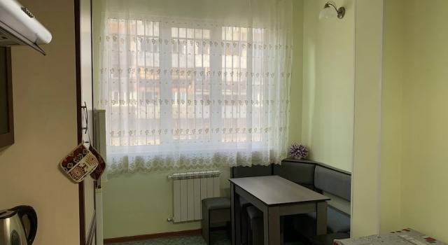 Friendship Hostel  Tours 2, Забронировать Хостел Отели Еревана с завтраком, рядом с Ереванский государственный университет, Завтраки
