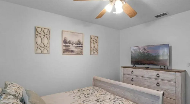 15730 BAY Vista Drive Clermont, 4bed