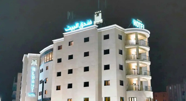 Al Bayt Hotel, Rezerwuj Hotel Hotele w Djelfa Province z parkingiem, Parking