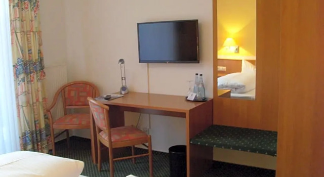 Hotel & Restaurant Engel, Book Hotel Herbertingen Upper Danube