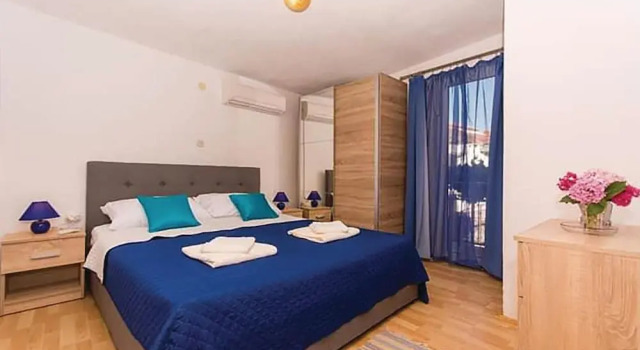 Awesome Apartment in Kastel Gomilica With 1 Bedrooms and Wifi