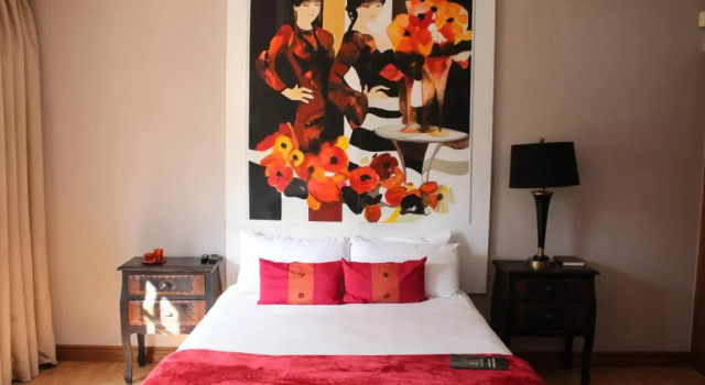 House and Heart Guest House, Забронировать Гостевой дом Фандербейлпарк Гаутенг