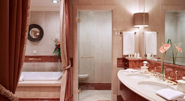 Люкс Premium Eurostars Grand Hotel Wien