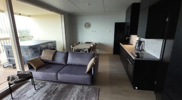 Kalajoen Marina apartment, Book Lejlighed Hoteller i North Ostrobothnia med parkering, Parkering