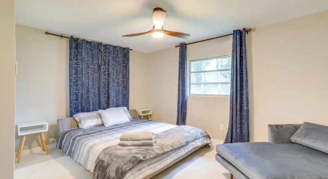 Updated Clearwater Vacation Rental in Central Spot, Buchen Sie Hotel Clearwater Beach Clearwater-St Pete Beaches