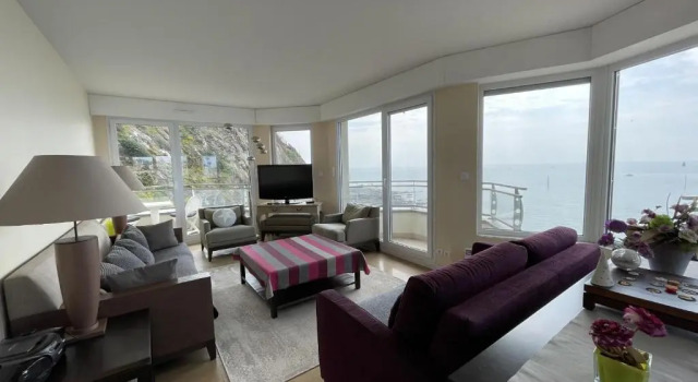 Appartement Granville, 3 Pièces, 4 Personnes - Fr-1-361-161