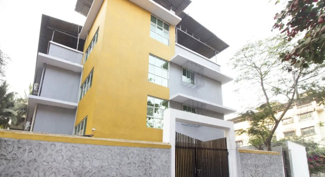 OYO 24621 The Star Hotel