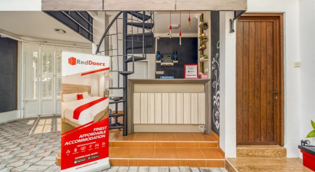 De Fortuna House by RedDoorz, Book Hotel Yogyakarta Yogyakarta Province