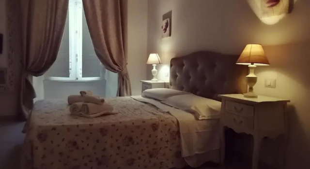 Urbana collection guest house