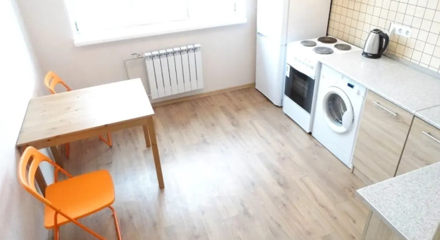 Inndays Podolsk on Borodinsky bulvar 11, Rezervovat Hotel Hotely v Podolsk s parkováním, Parkování
