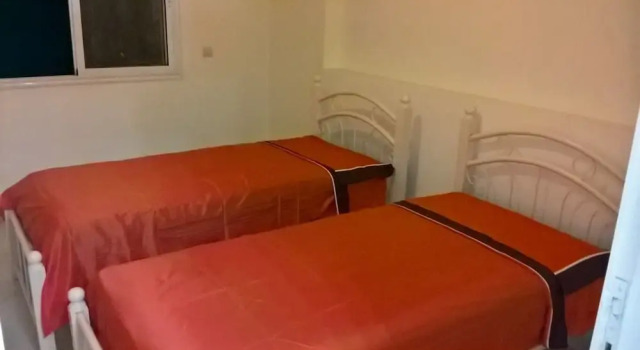 Résidence Hajar Oued Laou, Rezerwuj Apartament Hotele w Tanger-Tetouan z parkingiem, Parking