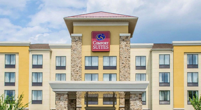 Люкс Comfort Suites Hummelstown - Hershey