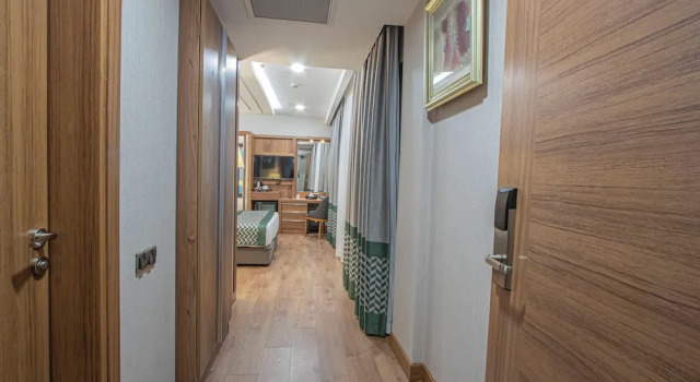 Номер Comfort United Hotel International