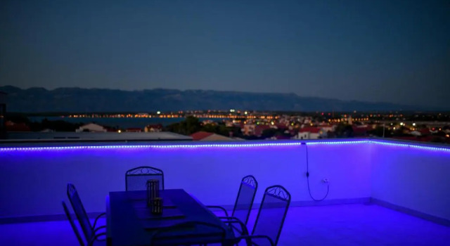 Dream House Apartment