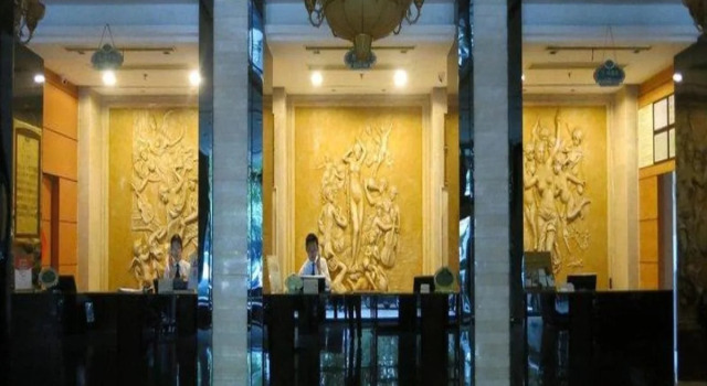 Vienna Hotel Xiangyang Railway Station, Rezervovat Hotel Xiangyang Čína
