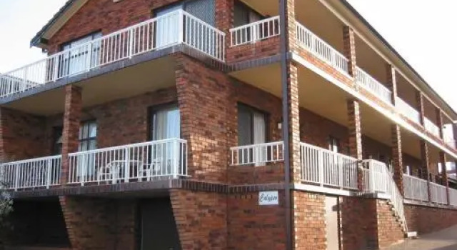 Beachcomer, Unit 2 - The Entrance, NSW