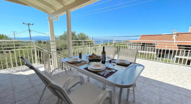 Апартаменты Ionian View House