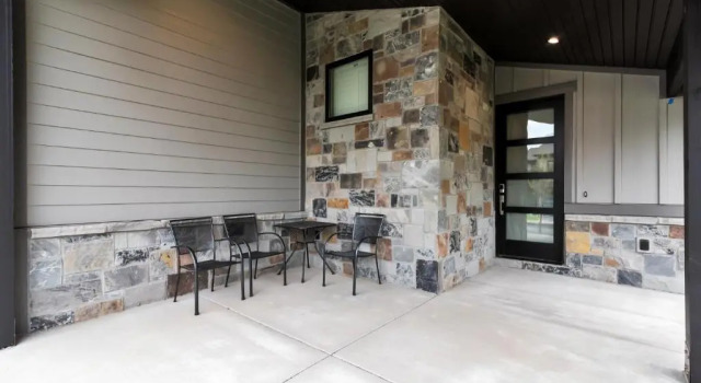 Luxury New Townhome Offers 4-Season Mountain Retreat, Book Hotel Heber City Utah