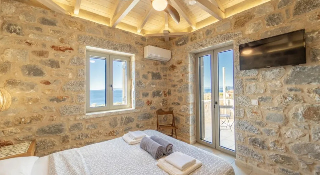 Villa Dioni Thio, Забронировать Вилла Отели периферийной единицы Мессения с бассейном, Бассейн