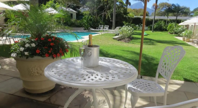 Люкс Luxury Constantia Valley Lodge