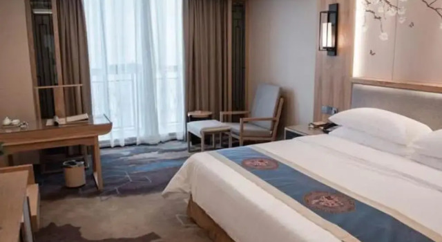 Vyluk J Hotel Tongxiang EDZ, Varaa Hotelli Jiaxing Zhejiang