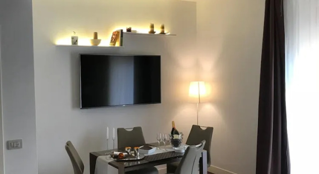 Residenza Scaligera, Забронировать Отель Отели Вероны с парковкой, рядом с Филармонический театр Вероны, Парковка