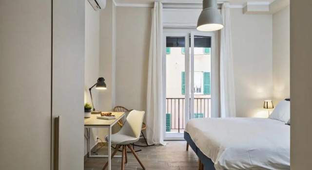 Flat 88M² 2 Bedrooms 2 Bathrooms - Genoa, Забронировать Отель Генуя Итальянская Ривьера, рядом с Станция метро Sarzano/Sant'Agostino