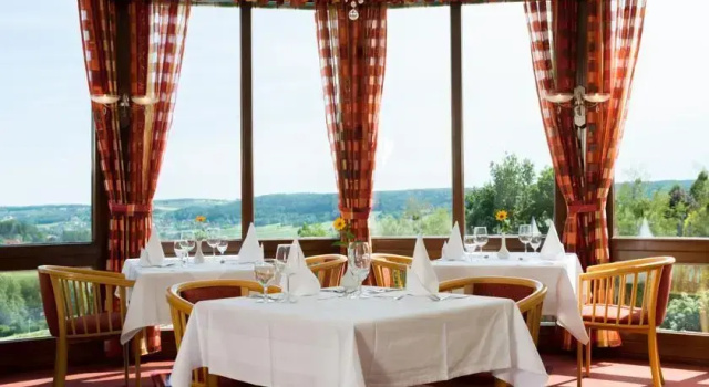 Wilfinger Thermal Biodorf, Book Hotel Hotels in East Styria with Parking, Parking