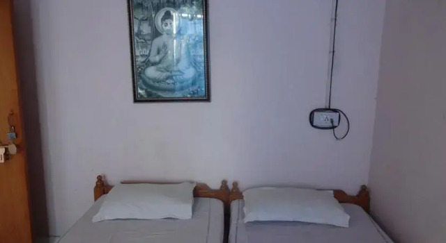 Rahul Buddha Guest House, Book Pension Gæstehuse i Bihar, Pension