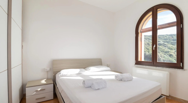 Welcomely - La Rosa dei Venti, Book Hotel Cuglieri Sardinia South