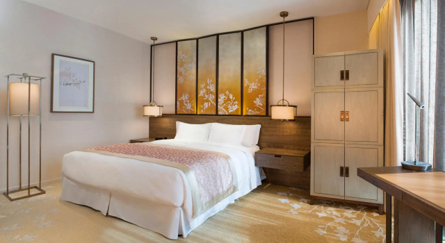 Двухместный номер Standard HUALUXE Shanghai Twelve At Hengshan by IHG