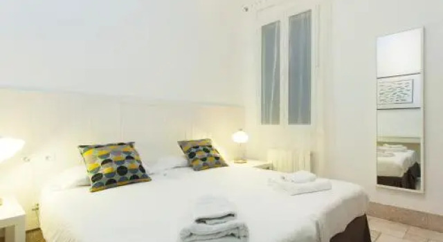 Apartment Eixample Esquerre RocafortDiputació, Забронировать Апартаменты/квартира Эшампле Барселона, рядом с Парк скульптур