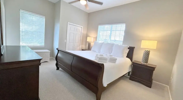 Коттедж Blue Palm 3 Bedroom Home