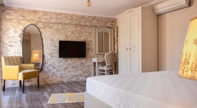 Luna's Alacati