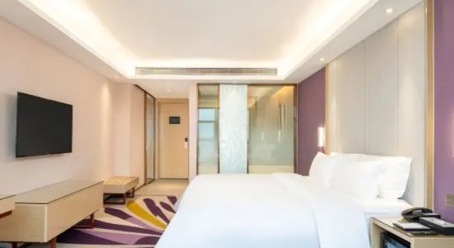 Люкс Deluxe Lavande Hotel Zhongshan Xiaolan Taifeng
