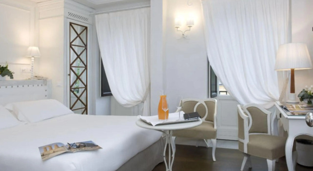Villa Athena Resort