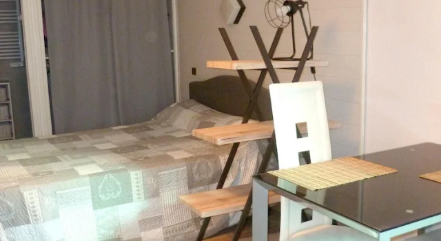 Studio in Aix-les-bains, With Furnished Terrace and Wifi - 8 km From the Slopes, Prenota Hotel Hotel a Alvernia con parcheggio, Parcheggio