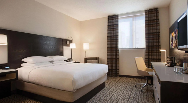 Двухместный номер для гостей с ограниченными возможностями DoubleTree by Hilton Hotel Boston - Downtown
