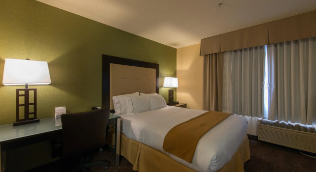 Номер Standard c 1 комнатой Holiday Inn Express Portland East - Columbia Gorge by IHG