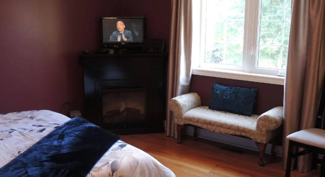 Demi's Place Bed and Breakfast, Varaa Hotelli Niagara Wine Region Ontario