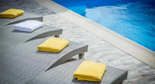 Апартаменты c 1 комнатой с балконом и с видом на бассейн JURIĆ Apartments-Rab