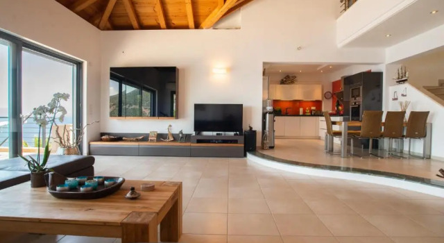 Вилла с видом на море Sea Whisper Villa Peloponnese