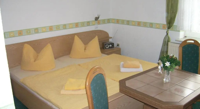 Номер Standard Pension Regenbogen