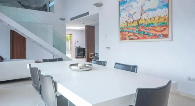 Коттедж Limonium Deluxe Villa with Private Pool, TarracoHomes